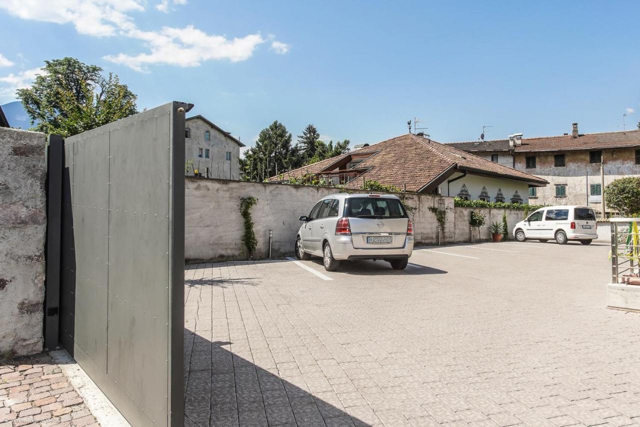 Ora / Auer Apartment Residence Veronika מראה חיצוני תמונה